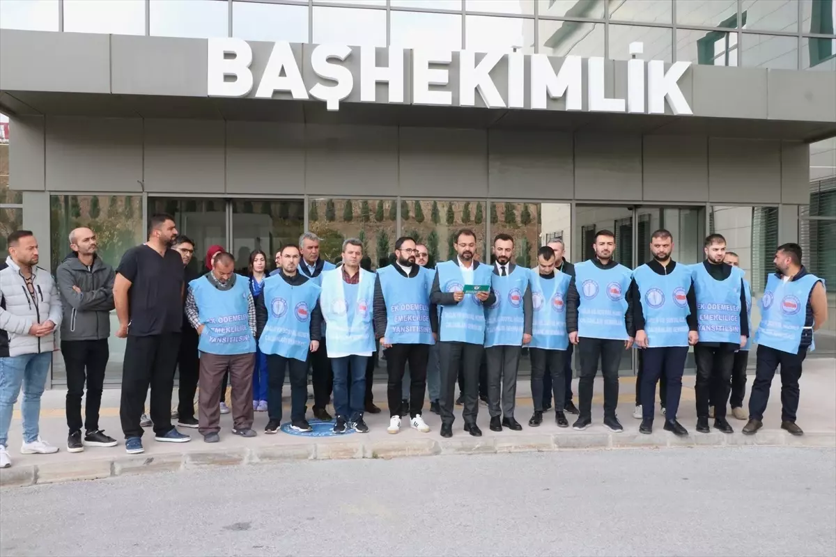 Sağlıkçılara Bütçede Öncelik Talebi